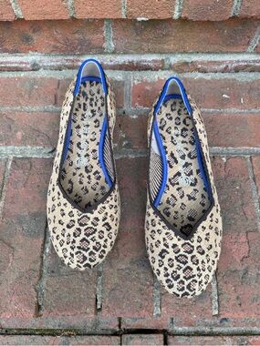 Rothy's leopard Cheetah print rounded-toe ballet flats Size 8.5M Women’s